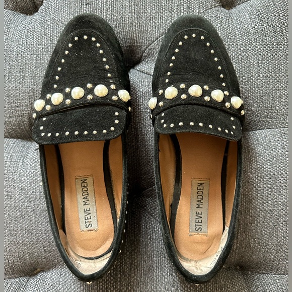 Steve Madden Loafers Black Velvet Texture Pearl Pearlyn (US 6) - Picture 1 of 5